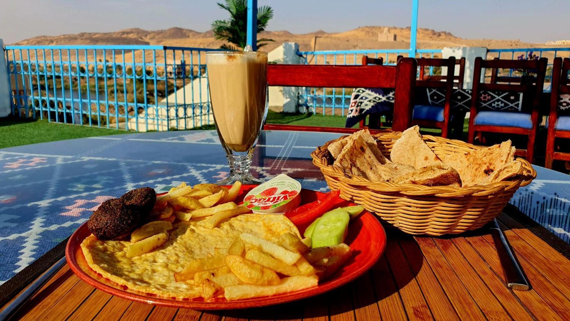Basmatic Nubian Guest House Aswan Exteriör bild